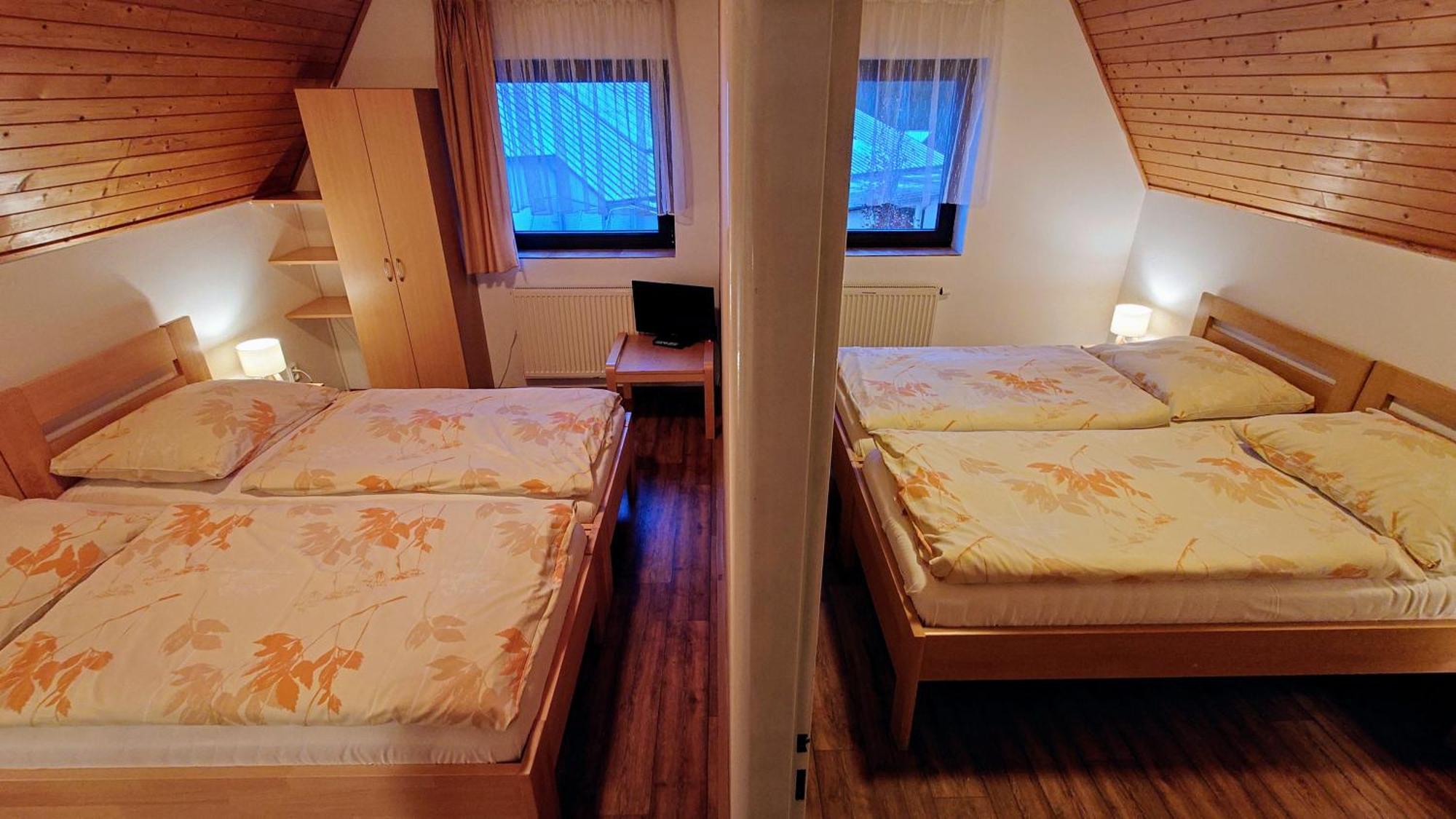 Raj Sportovni A Rekreacni Resort Branzez Knezmost Экстерьер фото